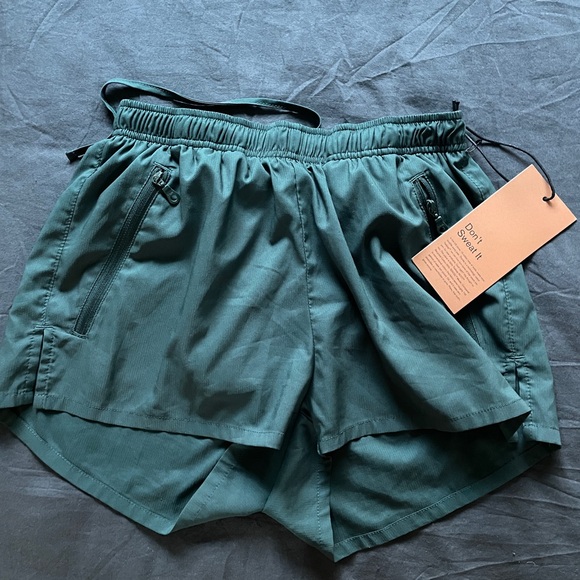 Girlfriend Collective green crop jacket & shorts - Picture 8 of 8